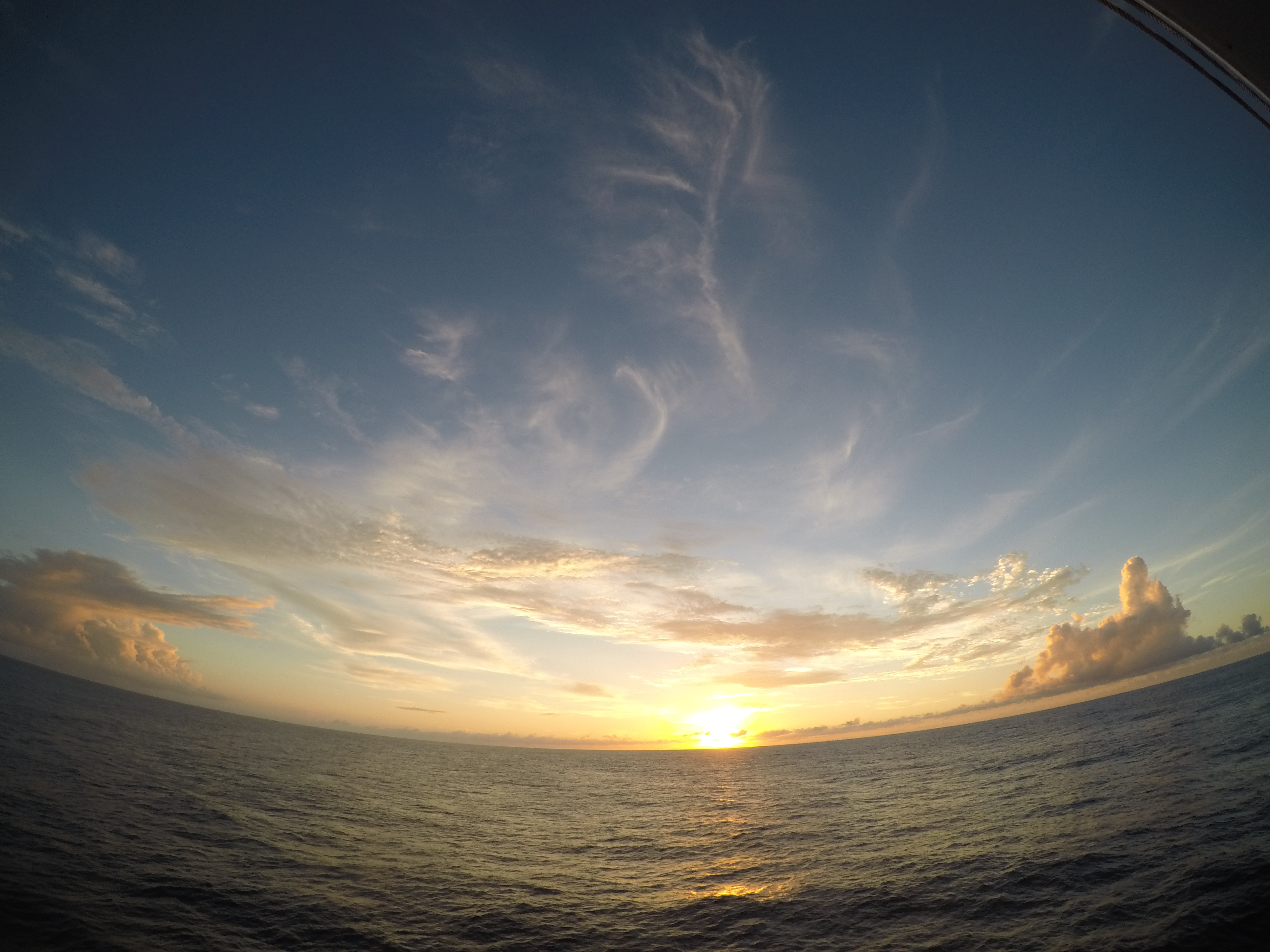 サンセット・ダイニング